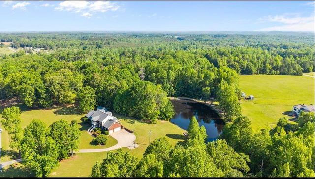 1844 Twin Bridge Road, Gaffney, SC 29341