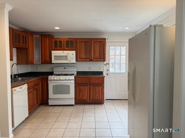 474 Indian Avenue, Bridgeport, CT 06606