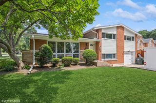 1804 E Euclid Avenue, Arlington Heights, IL 60004