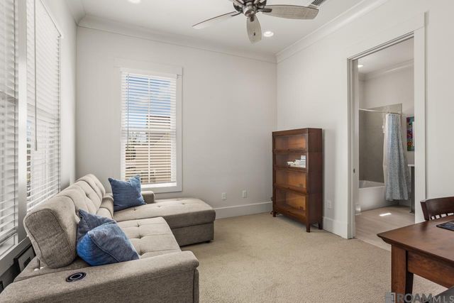 3265 Pointe-marie Dr, Baton Rouge, LA 70820