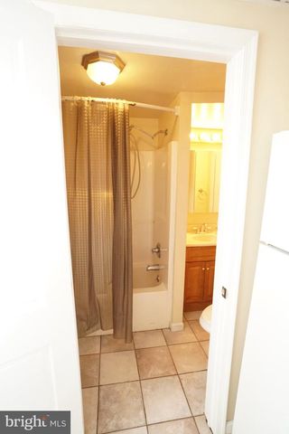 215-B W SUMMIT ST, Mohnton, PA 19540