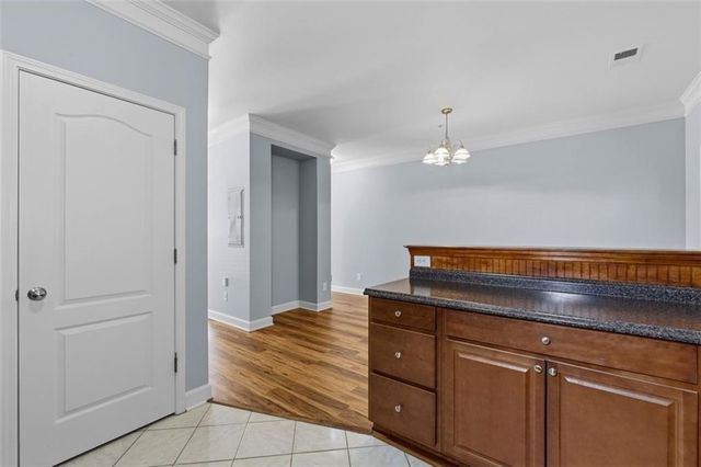 1238 Harris Commons Place, Roswell, GA 30076