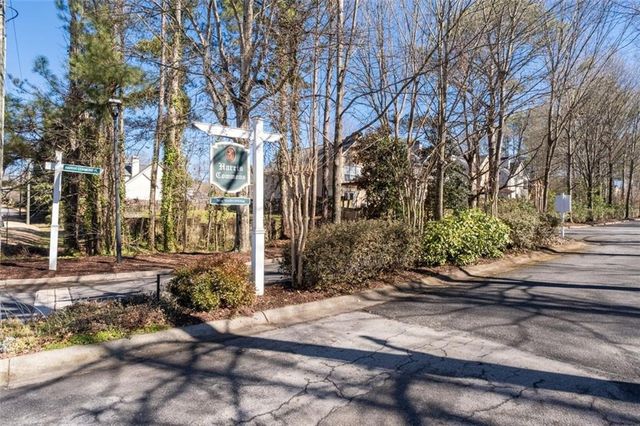 1238 Harris Commons Place, Roswell, GA 30076