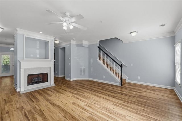 1238 Harris Commons Place, Roswell, GA 30076