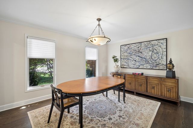 4220 Terri Lyn Lane, Northbrook, IL 60062