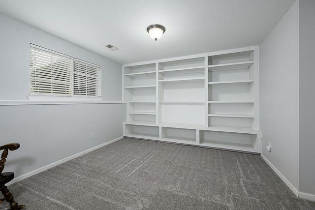 4411 Garland Street, Leavenworth, KS 66048