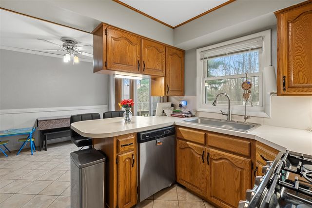 241 Thelma Drive, Battle Creek, MI 49014