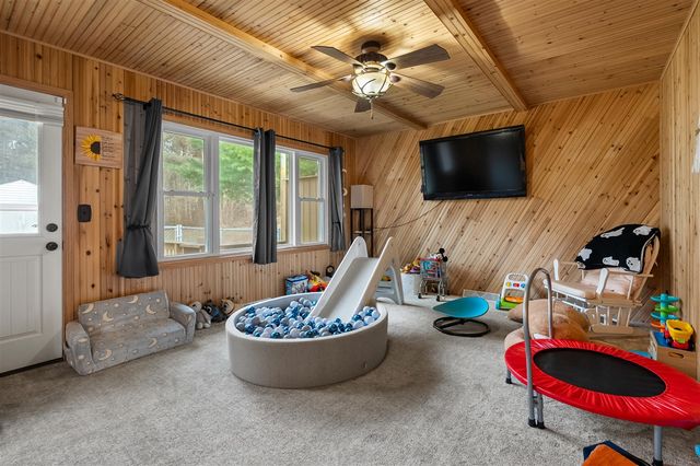 241 Thelma Drive, Battle Creek, MI 49014