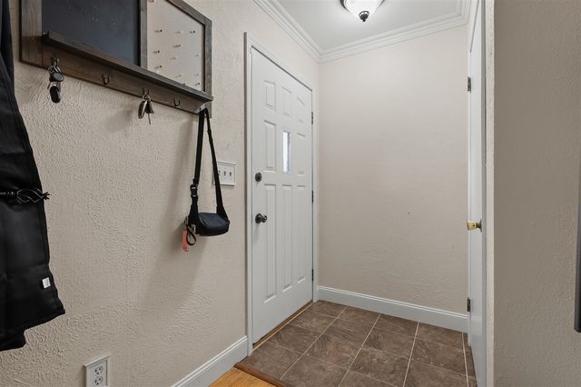 241 Thelma Drive, Battle Creek, MI 49014