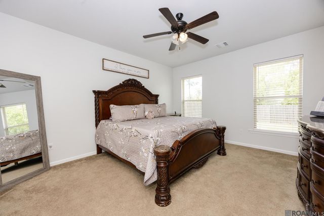28315 Natchez Trace, Denham Springs, LA 70726