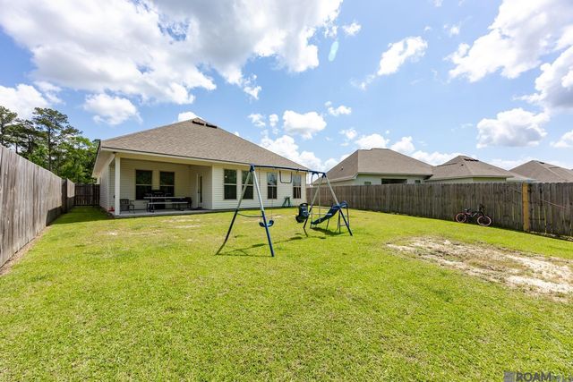 28315 Natchez Trace, Denham Springs, LA 70726