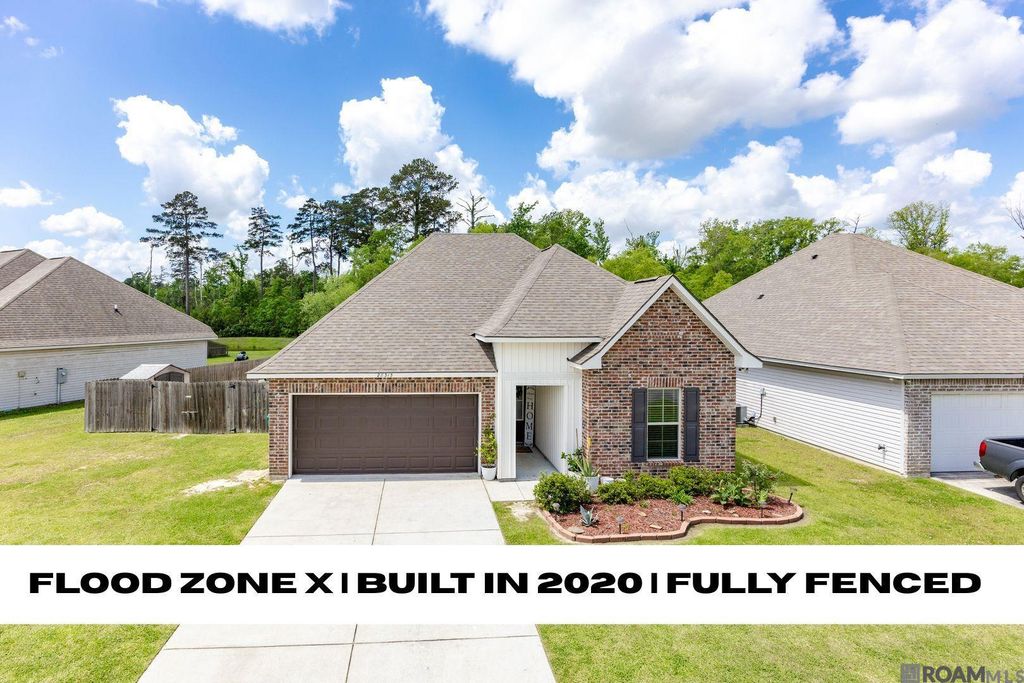28315 Natchez Trace, Denham Springs, LA 70726