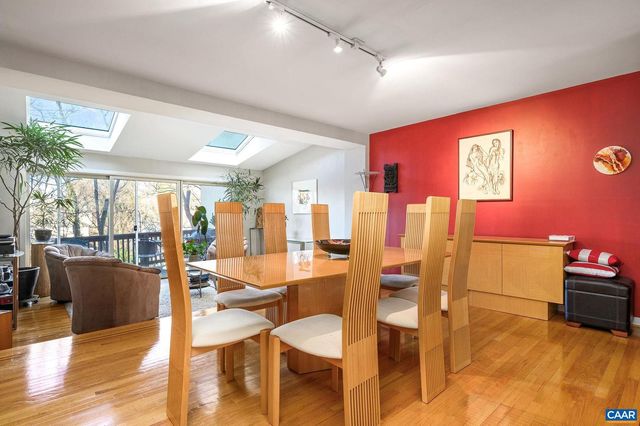 311 NW 2ND ST #B, Charlottesville, VA 22902