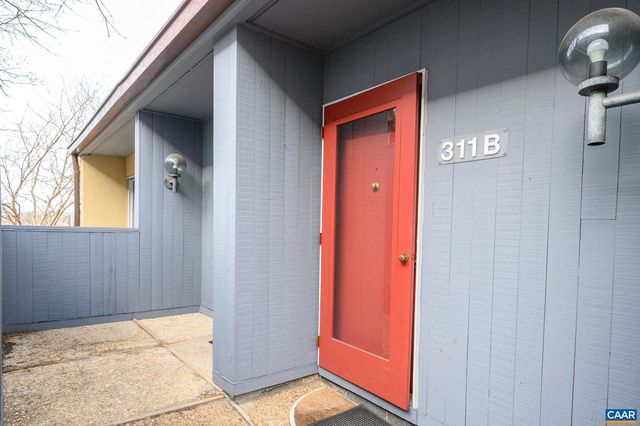 311 NW 2ND ST #B, Charlottesville, VA 22902