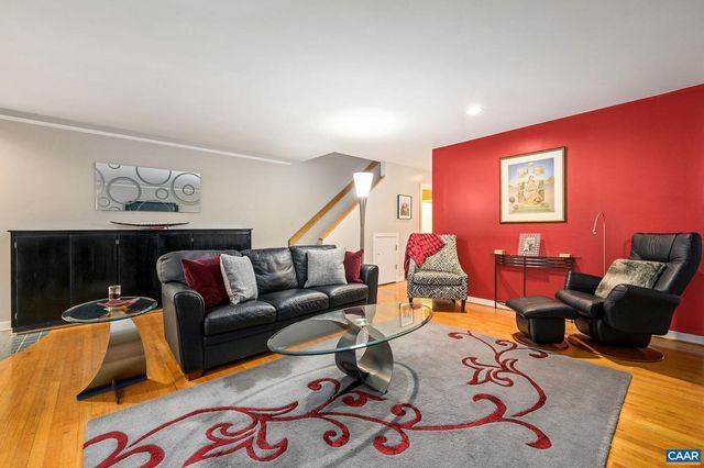 311 NW 2ND ST #B, Charlottesville, VA 22902