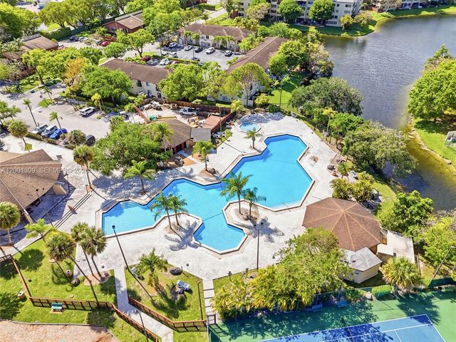 6704 SW 114th Pl F, Miami, FL 33173