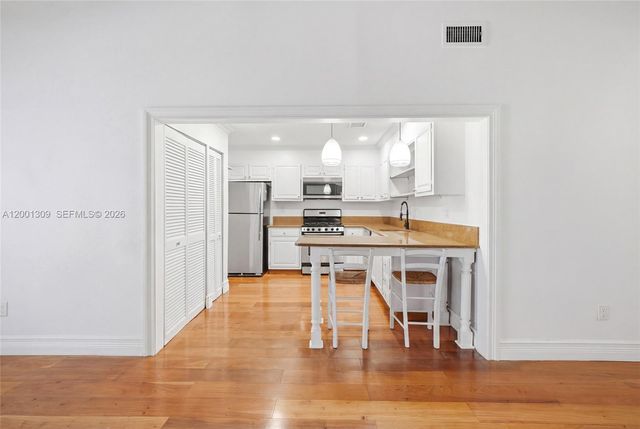 6704 SW 114th Pl F, Miami, FL 33173