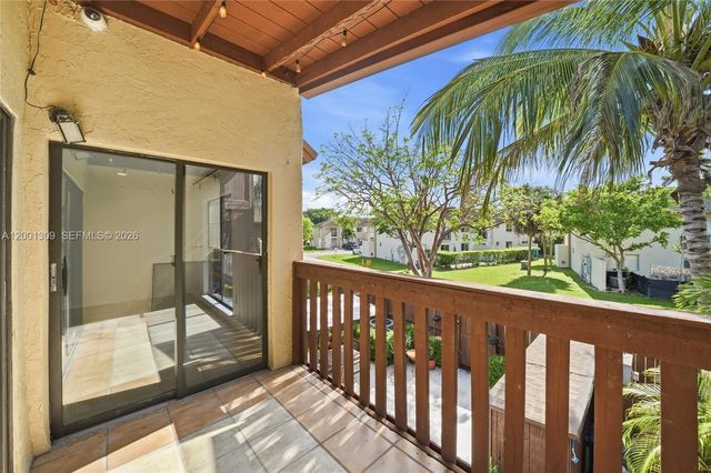 6704 SW 114th Pl F, Miami, FL 33173