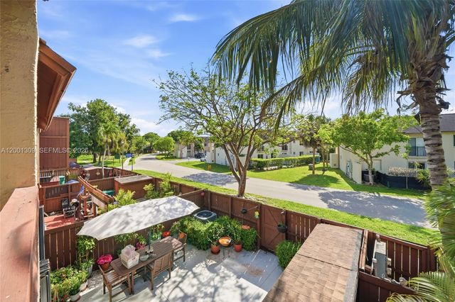 6704 SW 114th Pl F, Miami, FL 33173