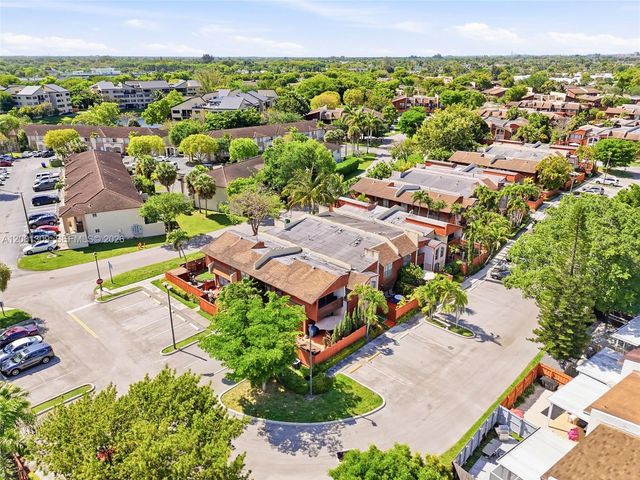 6704 SW 114th Pl F, Miami, FL 33173