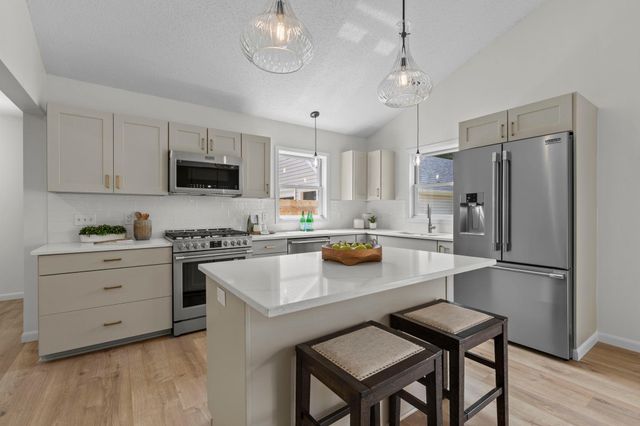 2628 Kentucky Avenue S, Saint Louis Park, MN 55426