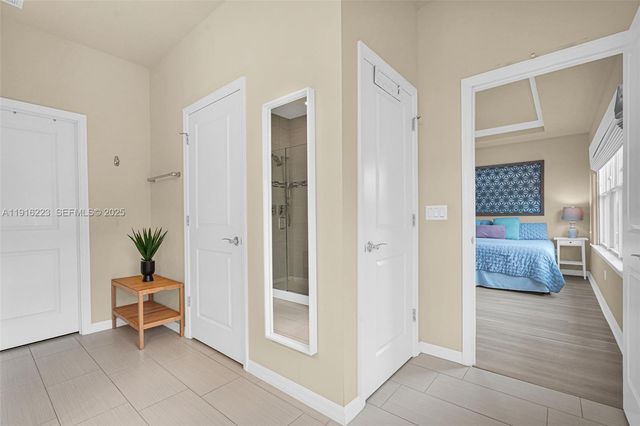 3936 Mahogany Ln, Hollywood, FL 33021