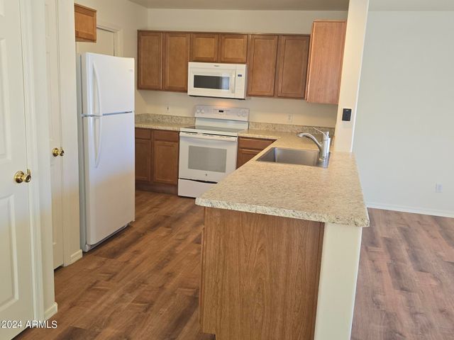 12012 W ROSEWOOD Drive, El Mirage, AZ 85335