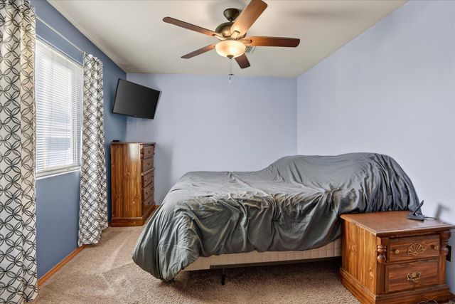 736 E Carrie Dr, Medical Lake, WA 99022