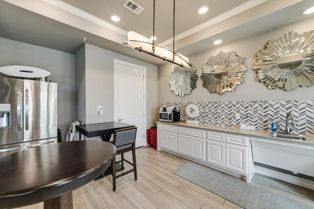 104 Bella Toscana Ave 2106, Lakeway, TX 78734