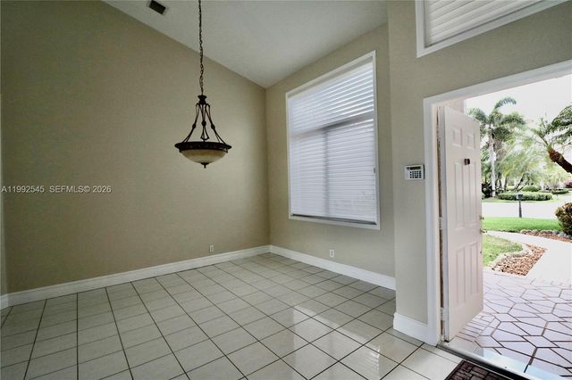 2686 Palmer Place, Weston, FL 33332