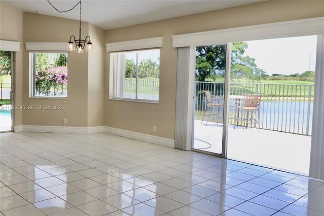 2686 Palmer Place, Weston, FL 33332