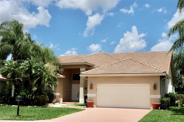 2686 Palmer Place, Weston, FL 33332