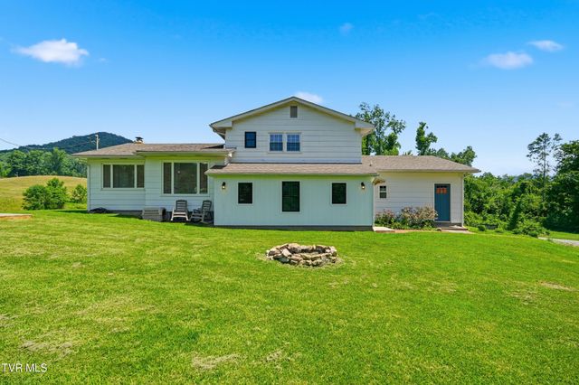 3216 Dry Creek Road, Duffield, VA 24244