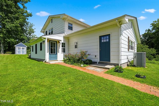 3216 Dry Creek Road, Duffield, VA 24244