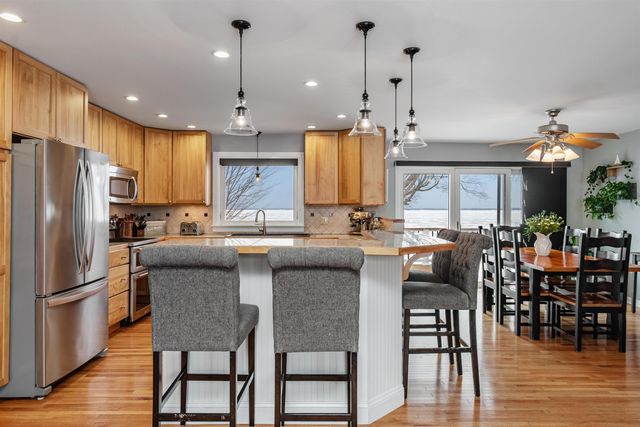 4542 Maquam Shore Road, St. Albans Town, VT 05488