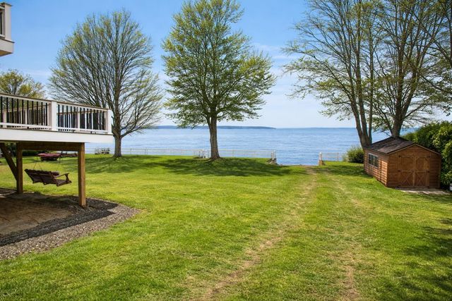 4542 Maquam Shore Road, St. Albans Town, VT 05488