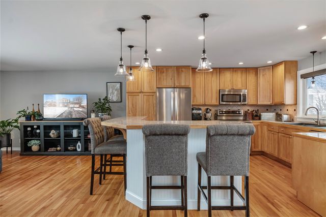 4542 Maquam Shore Road, St. Albans Town, VT 05488