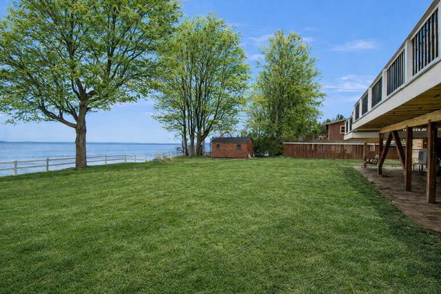 4542 Maquam Shore Road, St. Albans Town, VT 05488