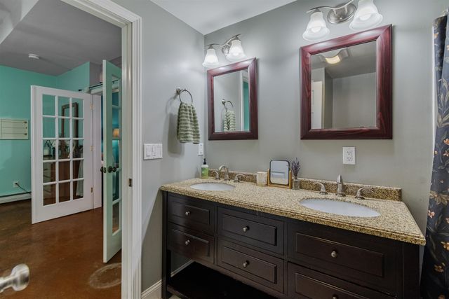 4542 Maquam Shore Road, St. Albans Town, VT 05488