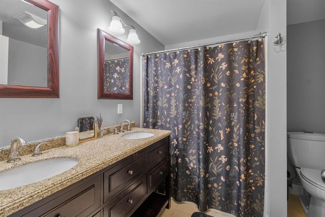 4542 Maquam Shore Road, St. Albans Town, VT 05488