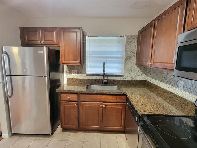 2539 NW 49 Terrace 703, Coconut Creek, FL 33063