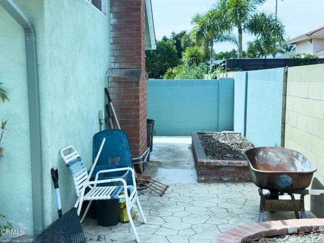 10081 Beverly Drive, Huntington Beach, CA 92646