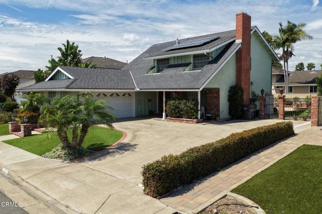 10081 Beverly Drive, Huntington Beach, CA 92646