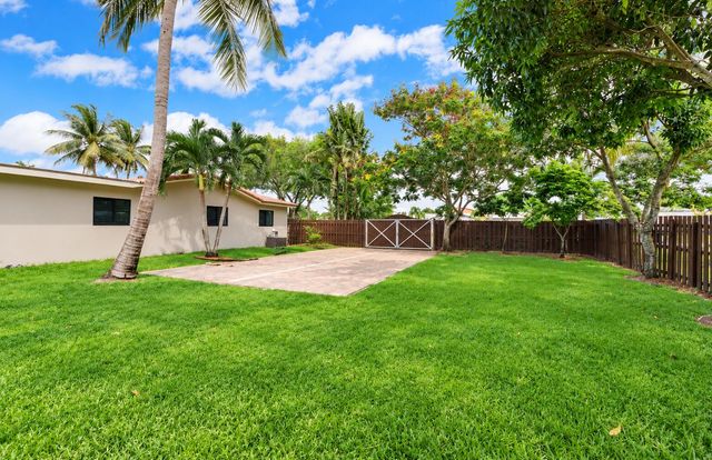 711 NW 45TH Avenue, Coconut Creek, FL 33066