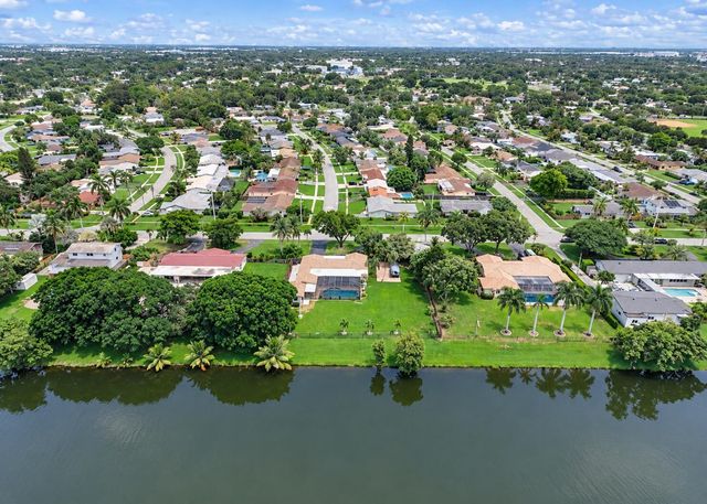 711 NW 45TH Avenue, Coconut Creek, FL 33066