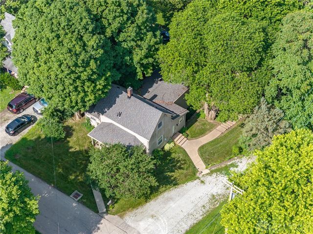 202 Dewey Avenue, Urbana, OH 43078