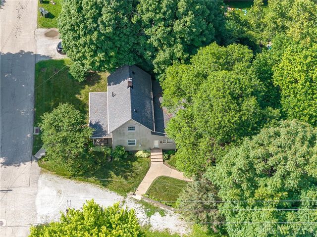 202 Dewey Avenue, Urbana, OH 43078