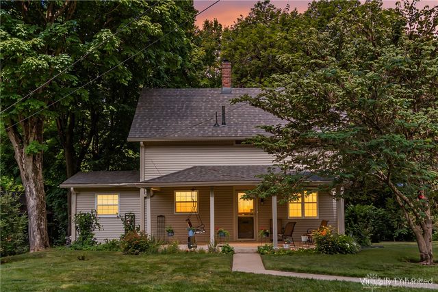 202 Dewey Avenue, Urbana, OH 43078