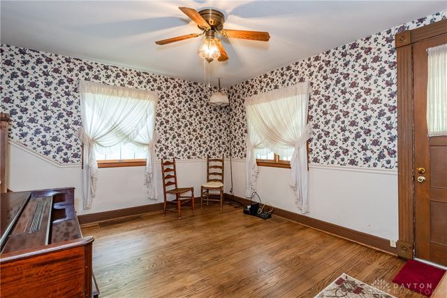 202 Dewey Avenue, Urbana, OH 43078