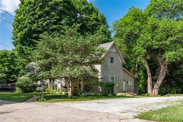 202 Dewey Avenue, Urbana, OH 43078